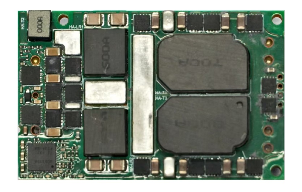 1000W LLC.jpg